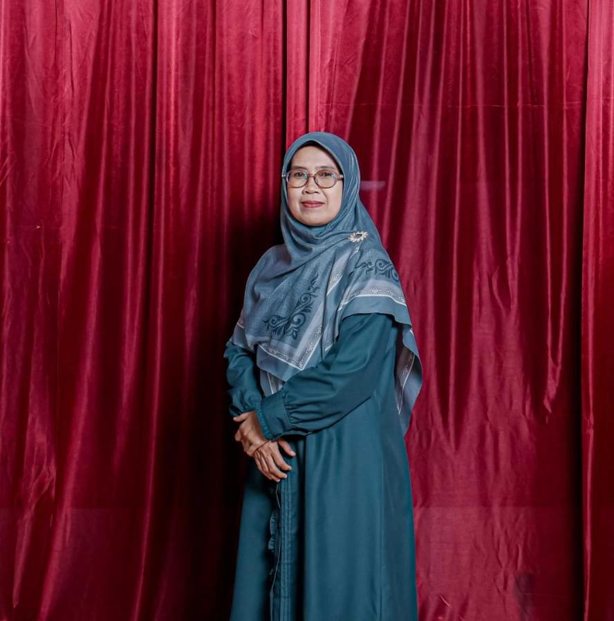 Siti Zahroh AY M.Pd